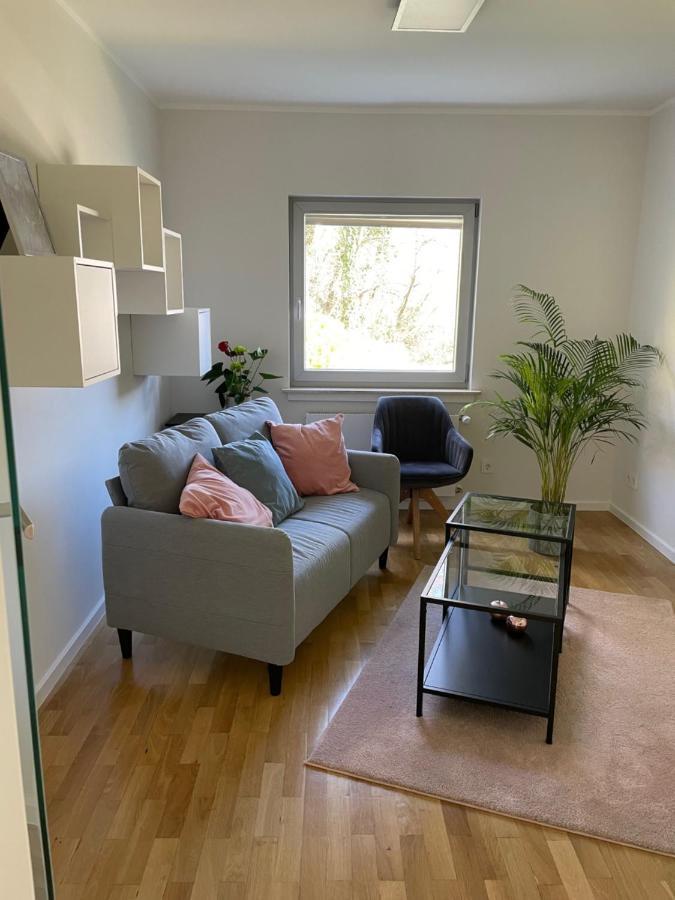 Apartment Kickens *